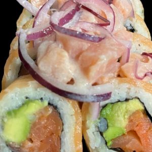 02. Salmon Ahumado - Palta / Acevichado Rolls